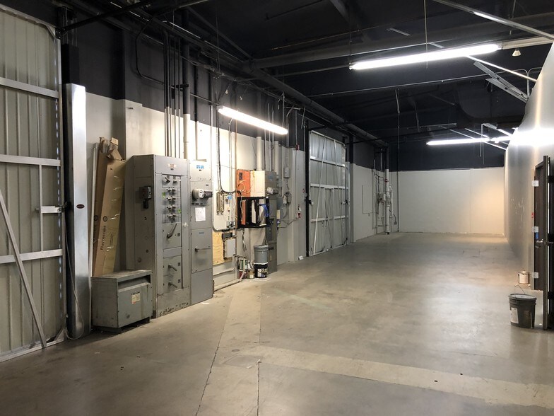 More Photos Of 18225 Euclid St, Fountain Valley Storefront Retail Office For Sale