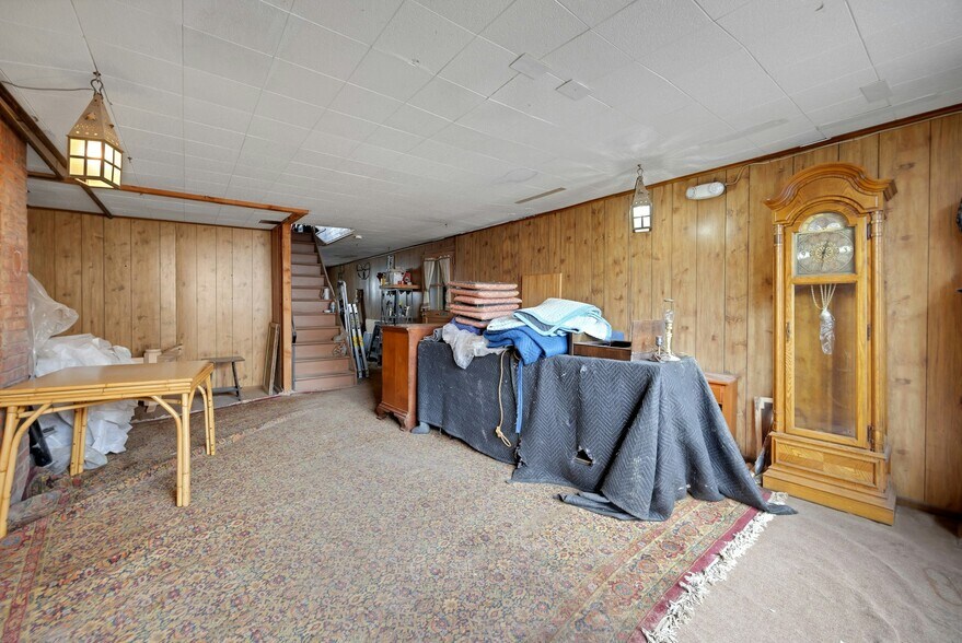 More Photos Of 18 McDermott Pl, Bergenfield Industrial For Sale