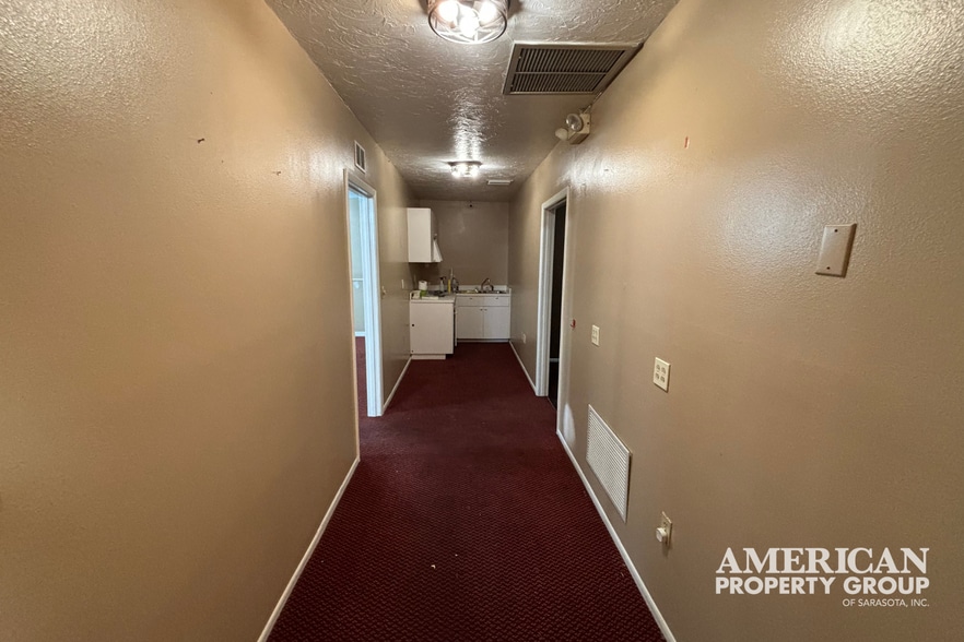 More Photos Of 3285 Placida Rd, Englewood Storefront Retail Office For Sale