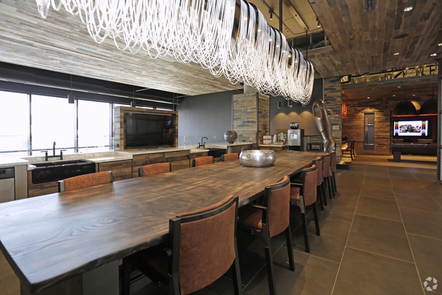 More Photos Of 6105 Spirit St, Pittsburgh Apartments For Lease