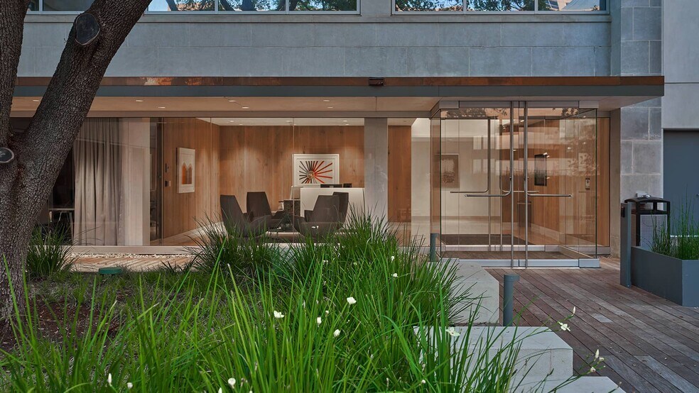 More Photos Of 316 W 12th St, Austin Office For Lease