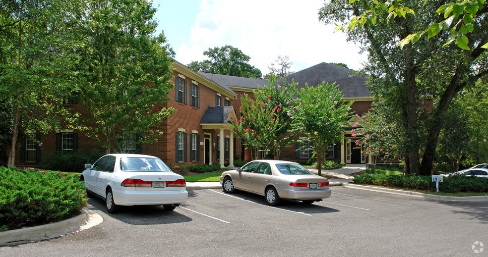 1435 Piedmont Dr E, Tallahassee, FL 32308 Office For Sale