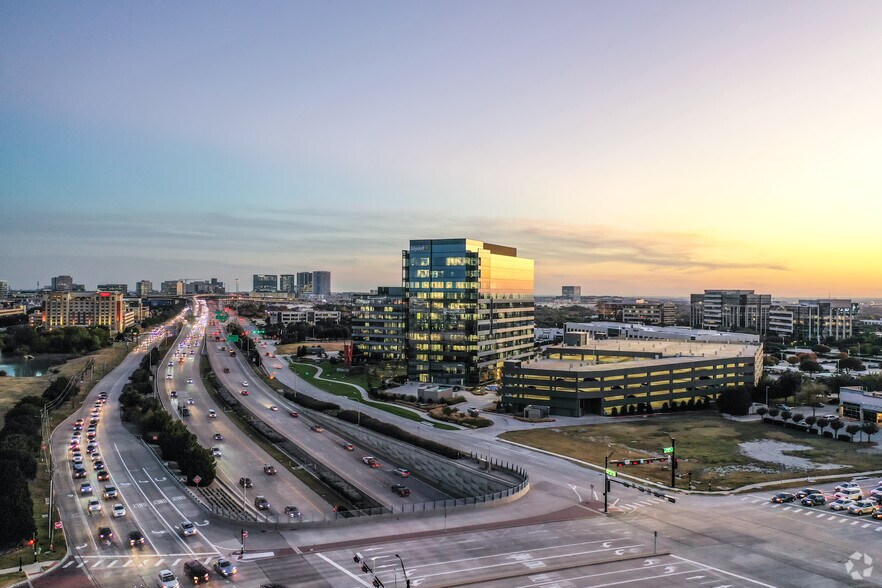 More Photos Of 3201 Dallas Pky, Frisco Coworking Space