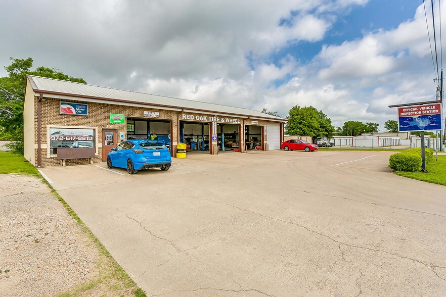 More Photos Of 501 N State Highway 342, Red Oak Auto Repair For Sale