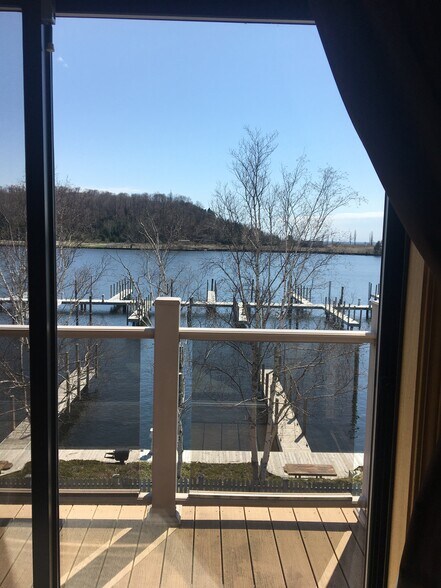 More Photos Of 310 Main St, Frankfort Storefront For Sale