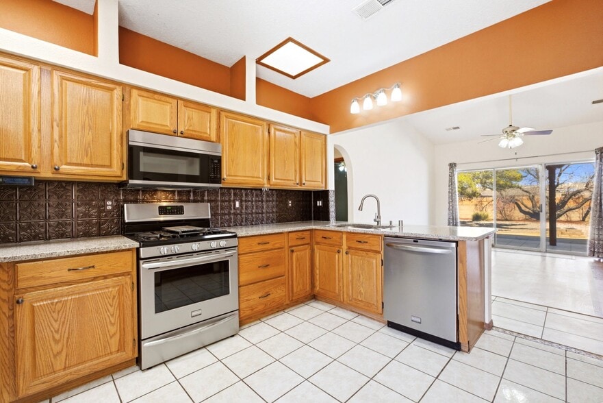 More Photos Of 2881 Chessman Dr SE, Rio Rancho Specialty For Sale