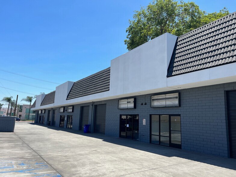 More Photos Of 3015 N Durfee Ave, El Monte Service For Lease