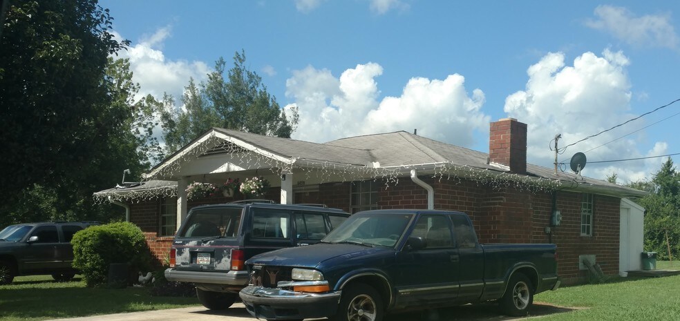 More Photos Of 673 England Chapel Rd, Jenkinsburg Apartments For Sale