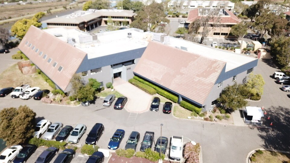More Photos Of 401 Roland Way, Oakland Office For Sale