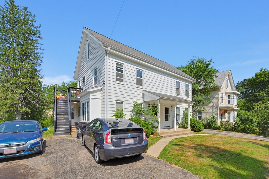 More Photos Of 25-27 West St, West Bridgewater Apartments For Sale