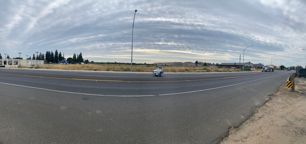 More Photos Of 3100 and 3200 McHenry Ave, Escalon Land For Sale