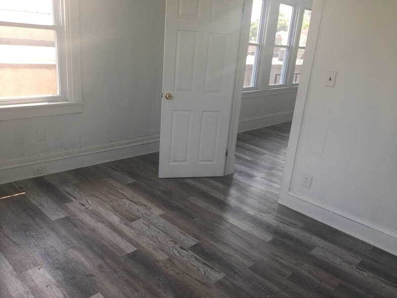 More Photos Of 18 W Winona Ave, Norwood Light Distribution For Sale
