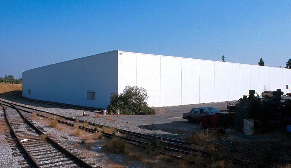 More Photos Of 14301 Gannet St, La Mirada Industrial For Sale