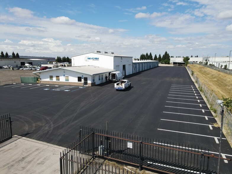 Primary Photo Of 4807 Airport Way, Stockton Warehouse For Lease