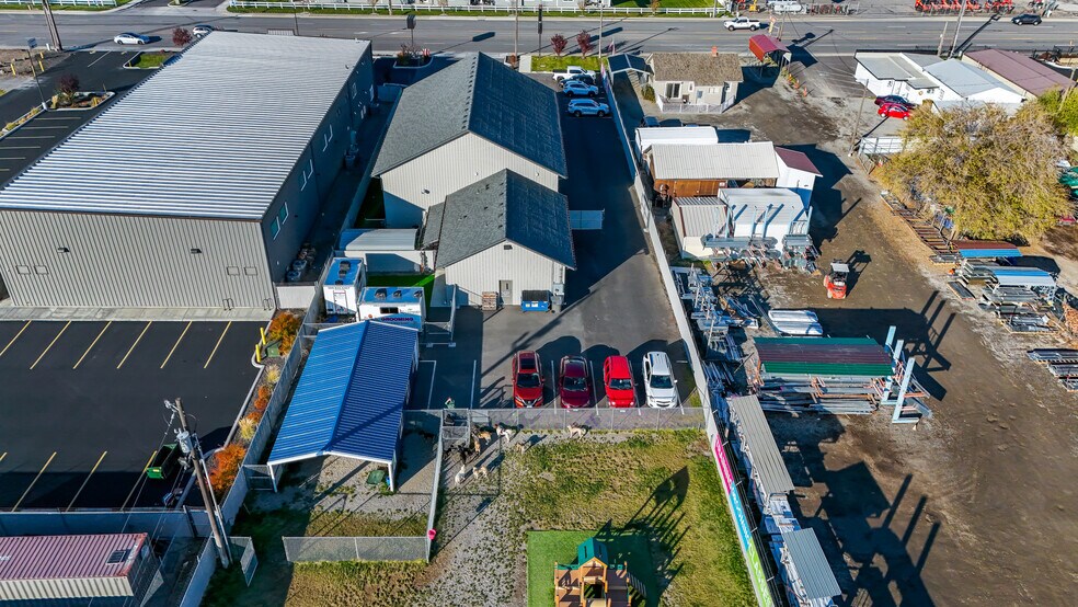 More Photos Of 16614 E Sprague Ave, Veradale Freestanding For Sale