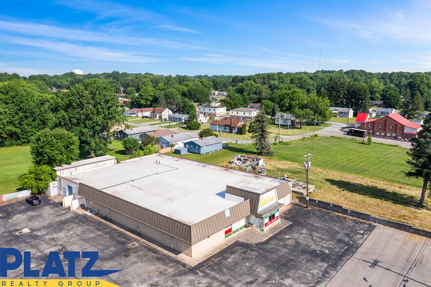More Photos Of 5780 South Ave, Youngstown Supermarket For Sale