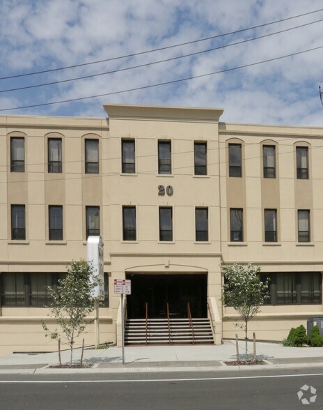 More Photos Of 20 Broadhollow Rd, Melville Office For Lease