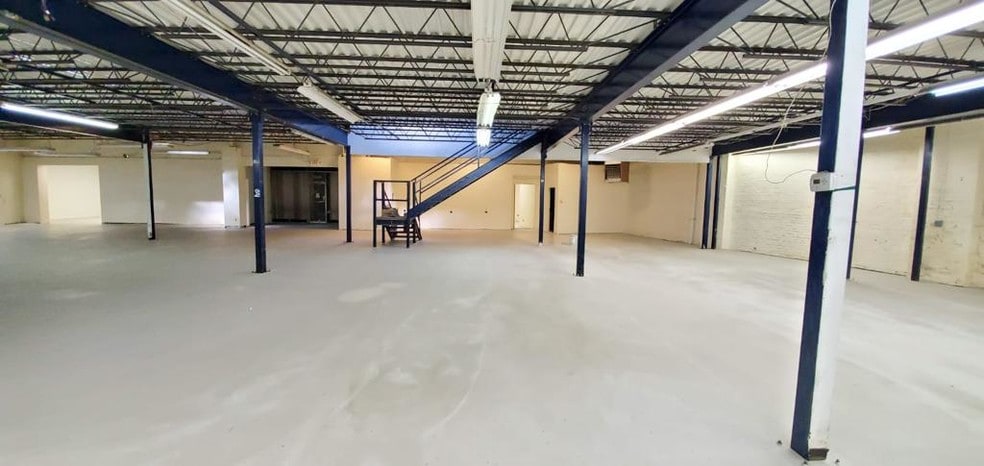 More Photos Of 1304 N Broad St, Hillside Warehouse For Lease