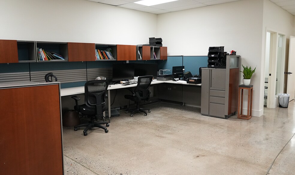 More Photos Of 3001 E St, Sacramento Office Residential For Lease