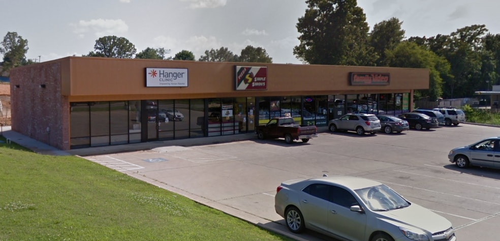 More Photos Of 1294 E Downing St, Tahlequah General Retail For Lease
