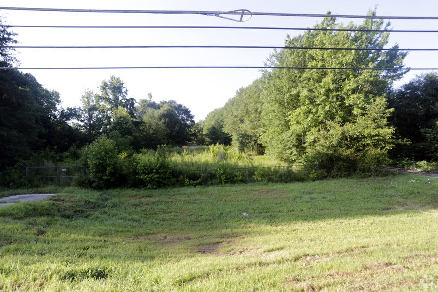 More Photos Of 1804 Athens Hwy, Snellville Land For Sale