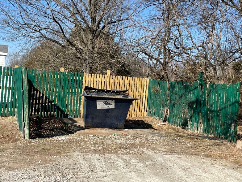 More Photos Of 2902 Clay St, De Soto Manufactured Housing Mobile Home Park For Sale