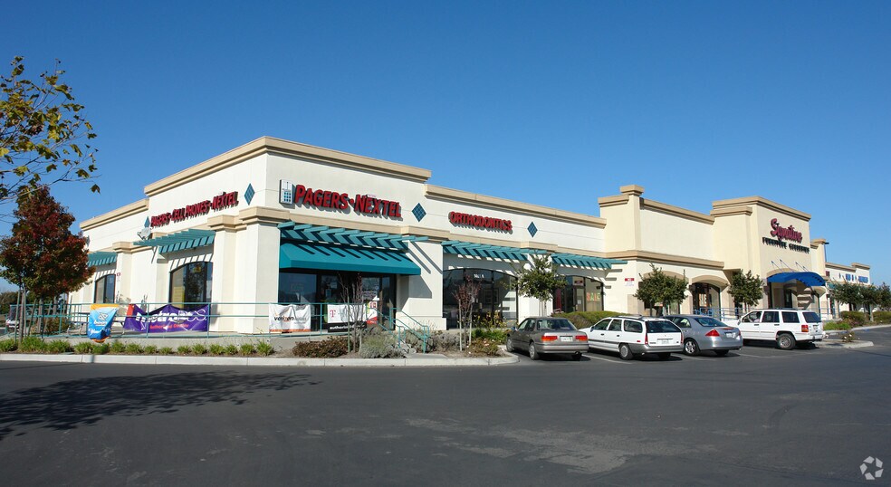 More Photos Of 1463-1473 N Davis Rd, Salinas Freestanding For Lease