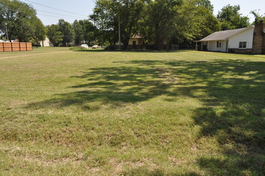 More Photos Of 15702 E King St, Tulsa Land For Sale