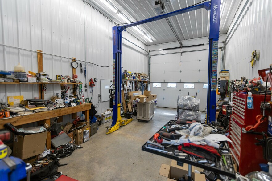 More Photos Of 2870 Gold Creek Rd, Gold Creek Industrial For Sale