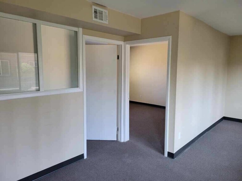 More Photos Of 16801 Van Buren Blvd, Riverside Unknown For Lease