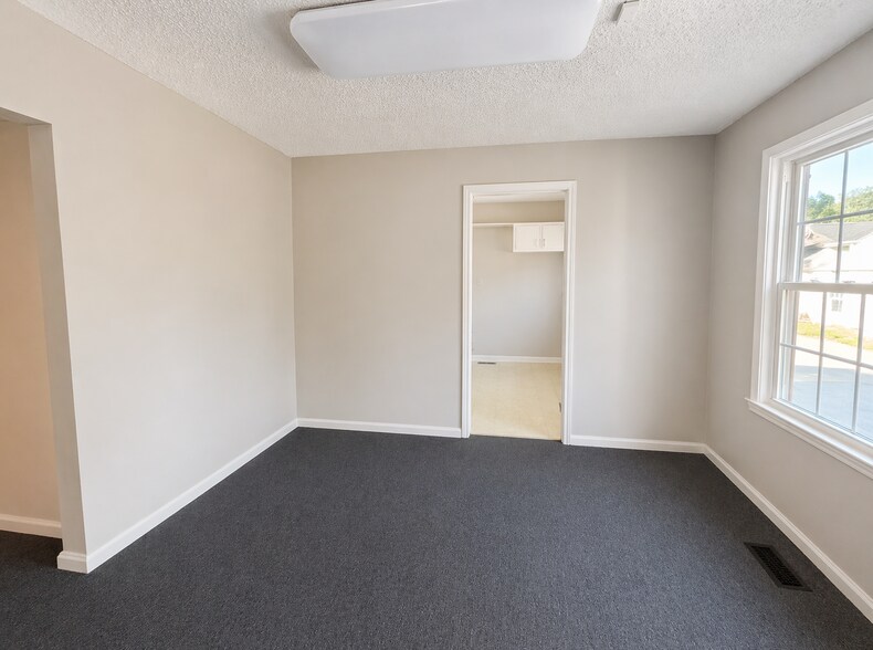 More Photos Of 1463 Church St, Decatur Office Residential For Sale