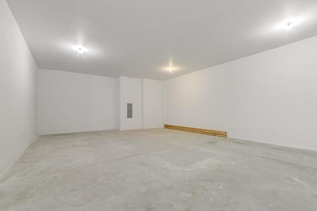 More Photos Of 1321 Western ave, Chicago General Retail For Sale