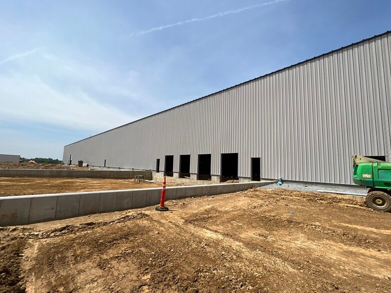 More Photos Of 5 Sandstone way, Dunbar Warehouse For Sale