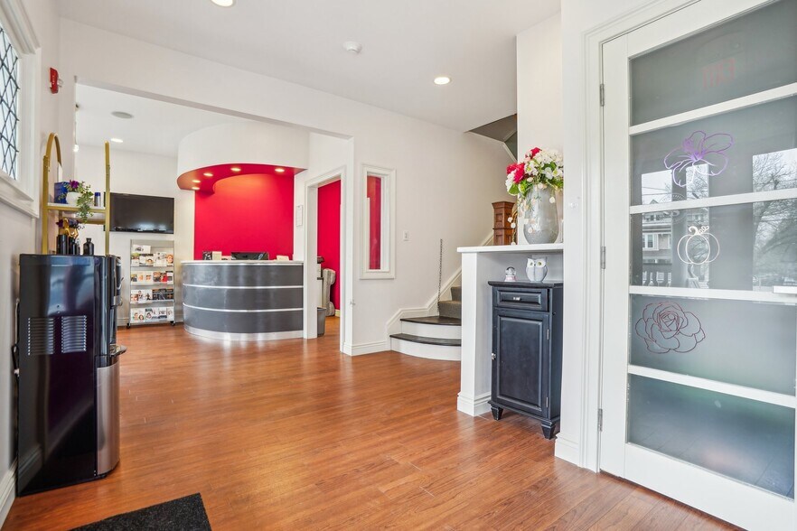 More Photos Of 139 Prospect St, Ridgewood Medical For Sale