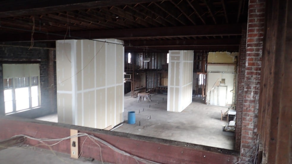 More Photos Of 75 S Main St, Phillipsburg Office For Lease