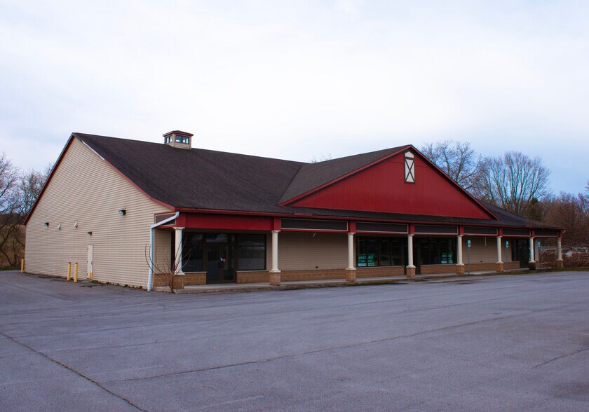Primary Photo Of 1100 Route 5 E, Elbridge Freestanding For Sale