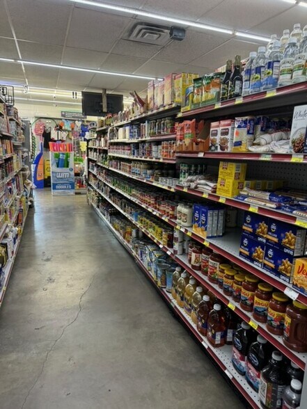 More Photos Of 5312 Padre Blvd, South Padre Island Convenience Store For Sale