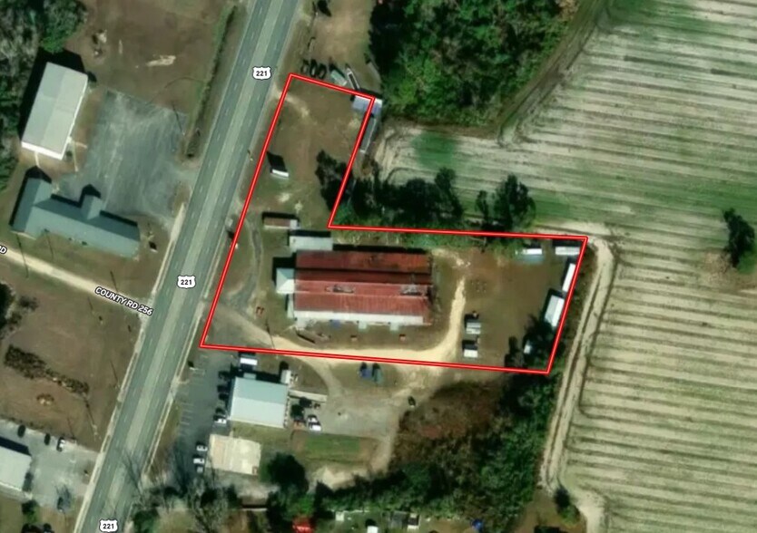 More Photos Of 1168 US Highway 441 N, Pearson Industrial For Sale