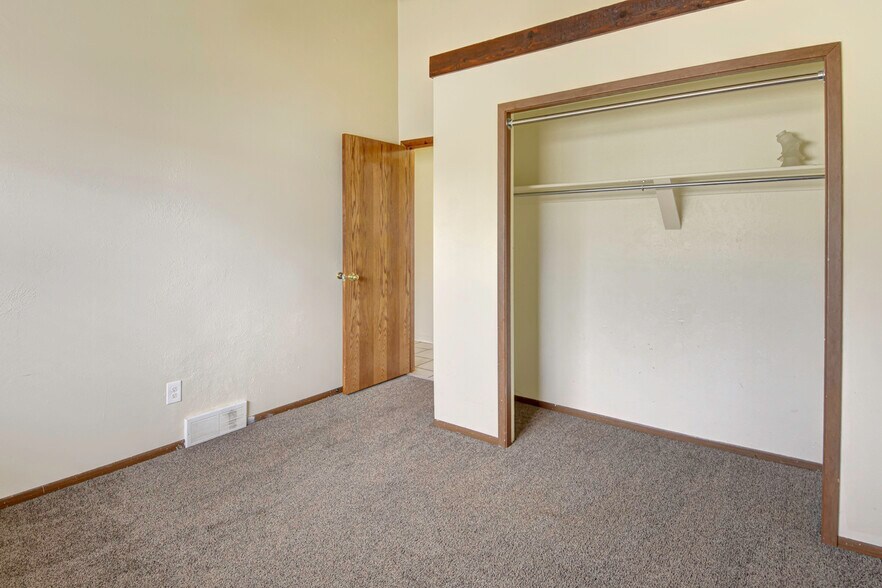 More Photos Of 1618 Donovan Pl, Longmont Multifamily For Sale