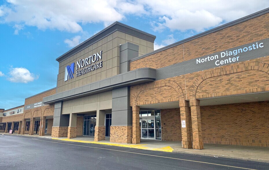 More Photos Of US Highway 31 W, Elizabethtown Unknown For Lease