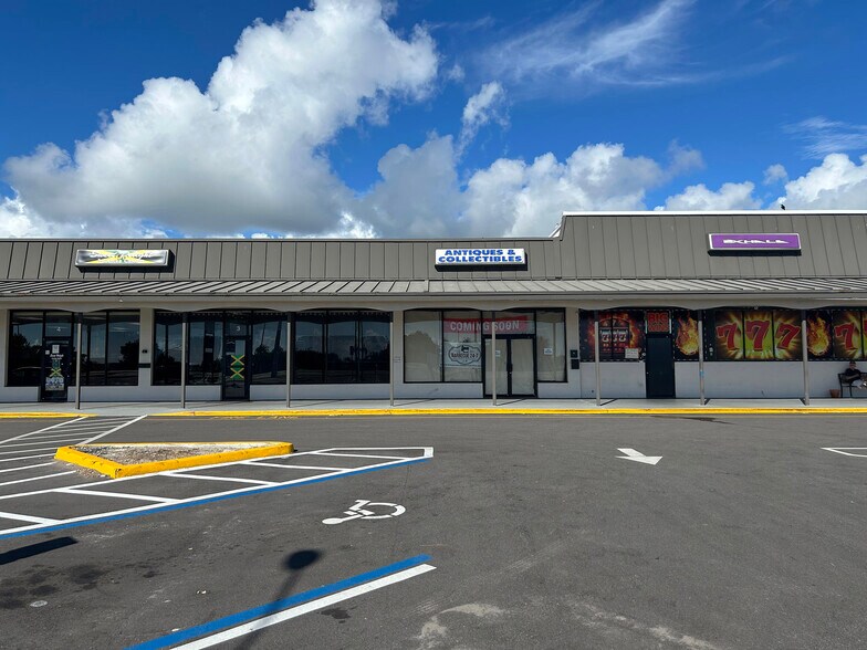 More Photos Of 4500 NE Dixie Hwy, Palm Bay Unknown For Lease