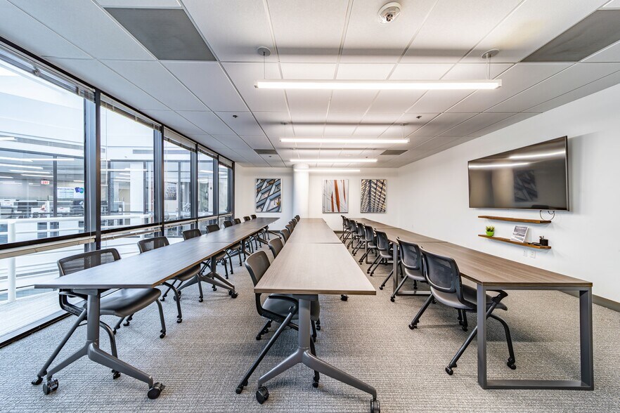 More Photos Of 500 N Central Expy, Plano Office For Sale