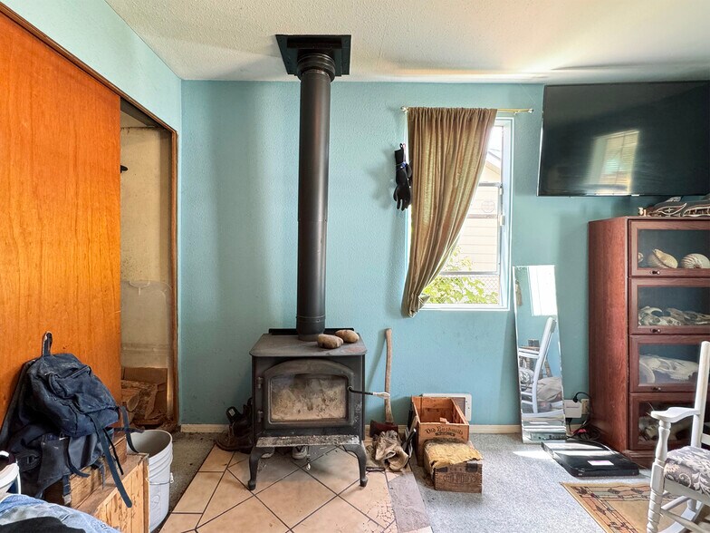 More Photos Of 16672 Frontier st, Clallam Bay Specialty For Sale