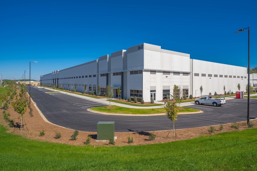 More Photos Of 160 International Dr, Concord Distribution For Lease