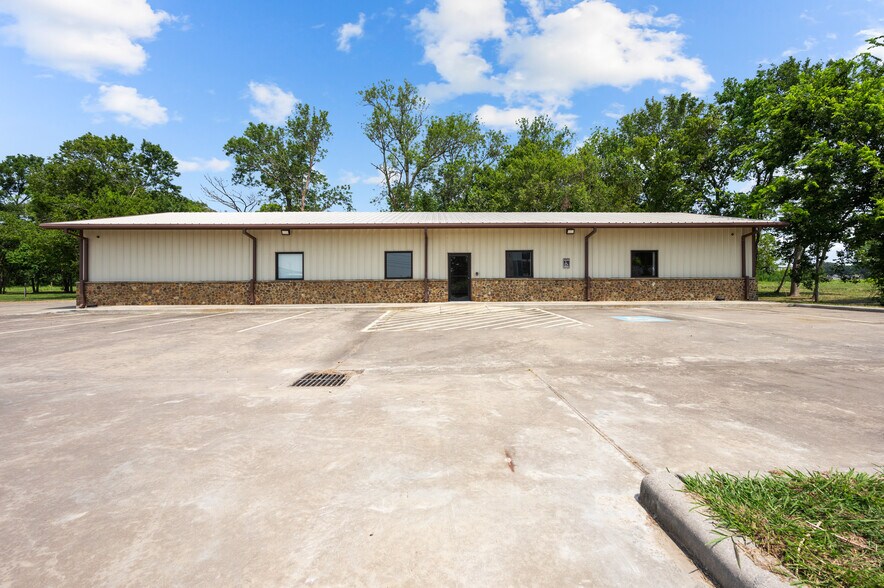 More Photos Of 126 W Cedar Bayou Lynchburg Rd, Baytown Medical For Sale