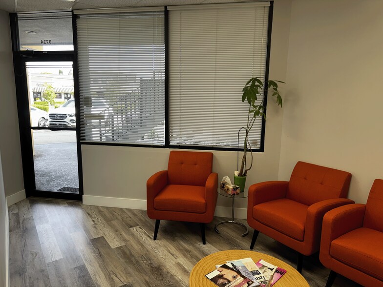 More Photos Of 9720-9734 W Sample Rd, Coral Springs Office For Lease