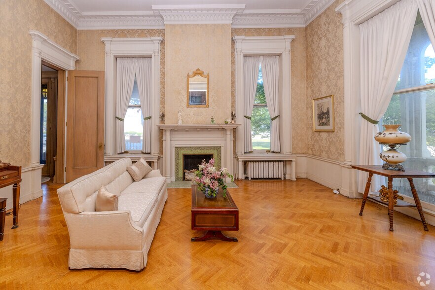 More Photos Of 1012 Main St, Racine Lodge Meeting Hall For Sale