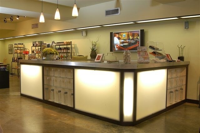 More Photos Of 1629 Queen Anne Ave N, Seattle Storefront Retail Residential For Lease