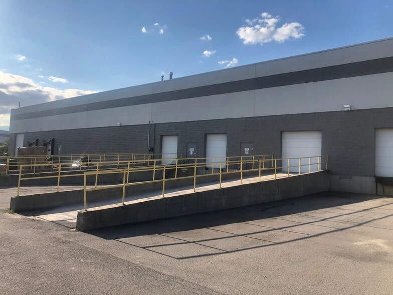 More Photos Of 2914-2918 A Walden Ave, Depew Unknown For Lease