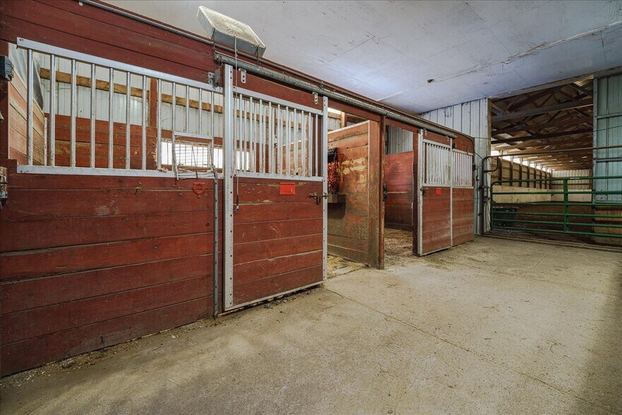 More Photos Of 12446 190th St, Milaca Lodge Meeting Hall For Sale